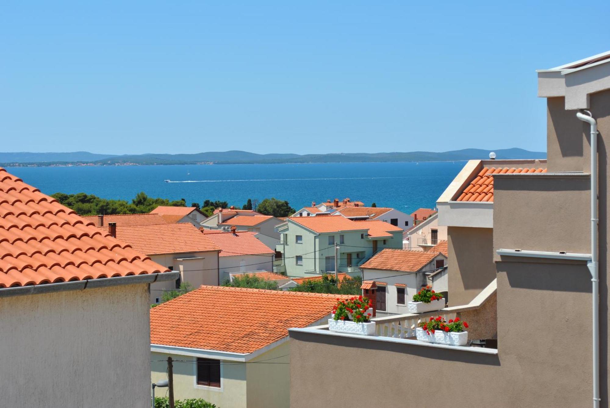 Rooms & Apartments Ana 2 Ζαντάρ Εξωτερικό φωτογραφία